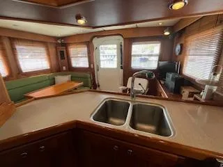 Sandpiper Yacht Photos Pics 