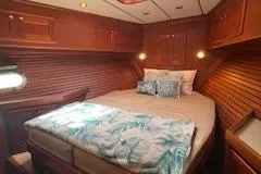 Sandpiper Yacht Photos Pics 