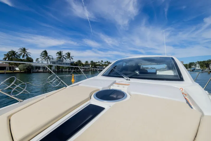 She's Royal Yacht Photos Pics 2014 Cranchi Ht 44 - Image 21