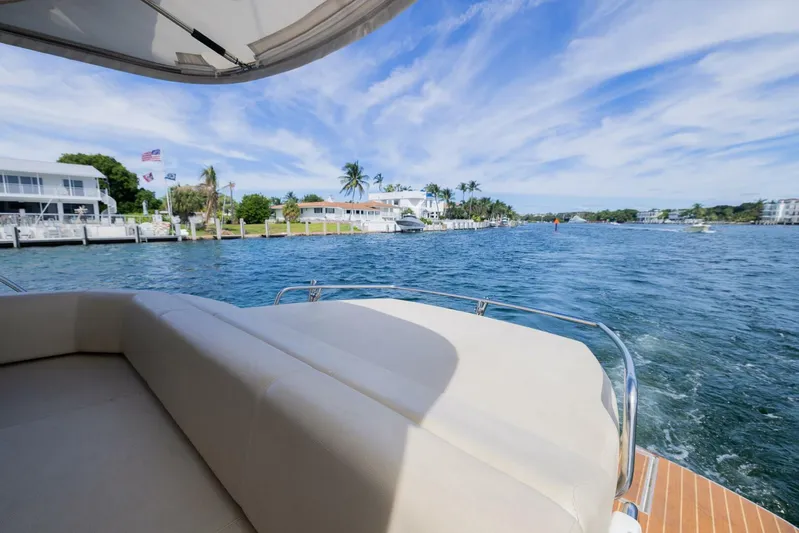 She's Royal Yacht Photos Pics 2014 Cranchi Ht 44 - Image 16