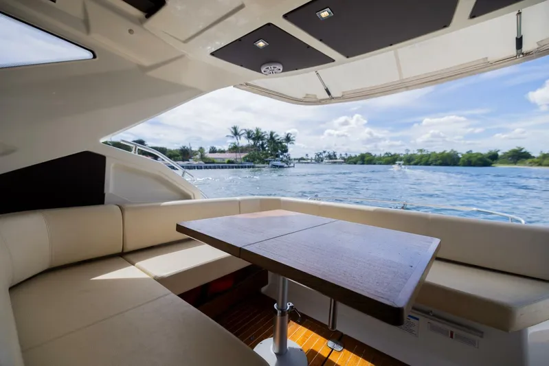 She's Royal Yacht Photos Pics 2014 Cranchi Ht 44 - Image 17