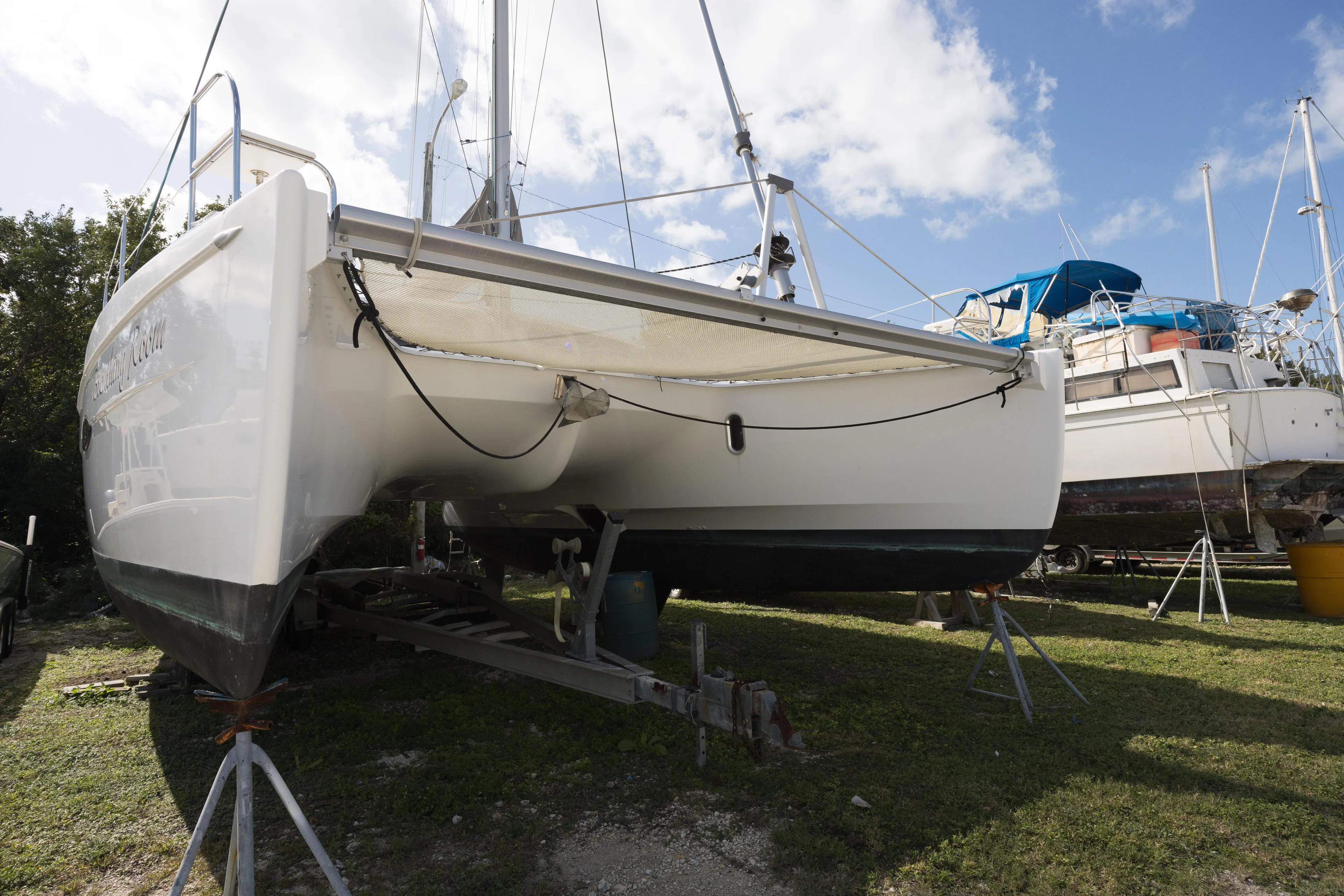 Breathing Room Yacht Photos Pics 