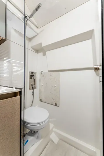 Next Waypoint Yacht Photos Pics Separate Shower