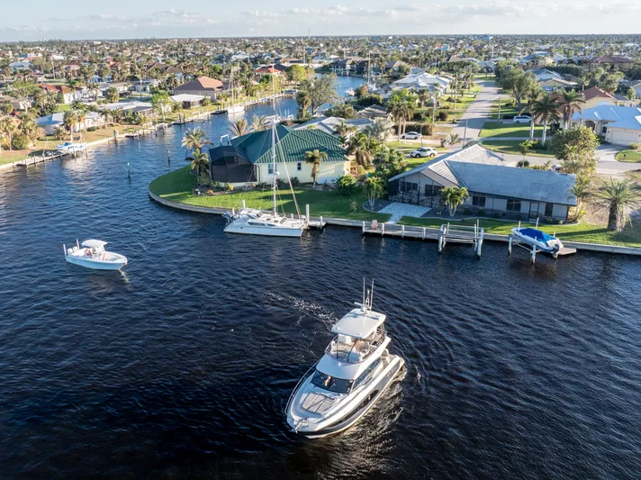 Next Waypoint Yacht Photos Pics 