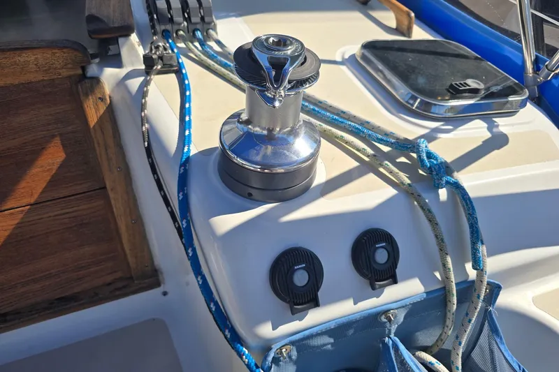 Sail Fourth Yacht Photos Pics Sailboat deck with winch and ropes on a 2001 Tartan 3700.
