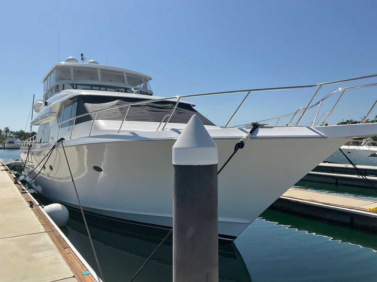 2002 West Bay 68 