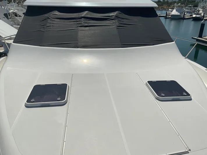  Yacht Photos Pics FORWARD HATCHES