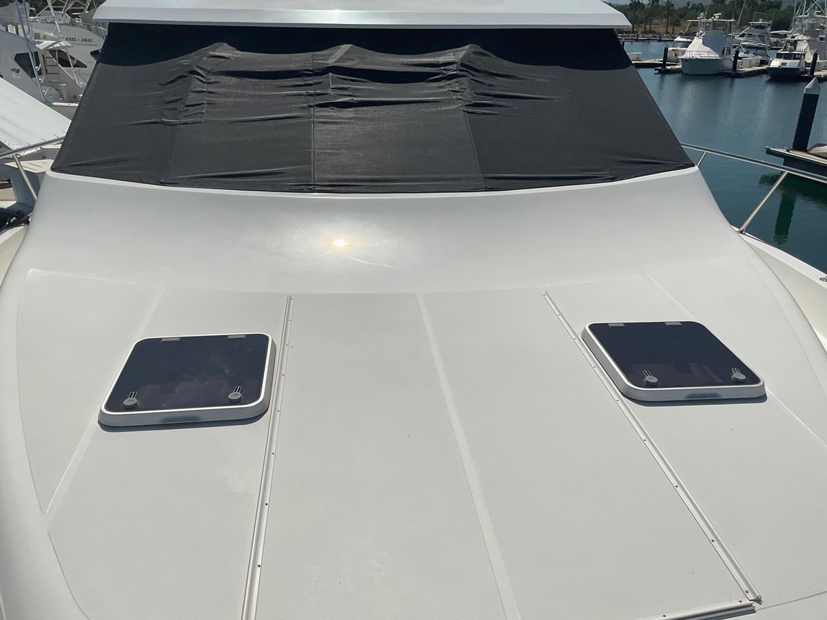 2002 West Bay 68 