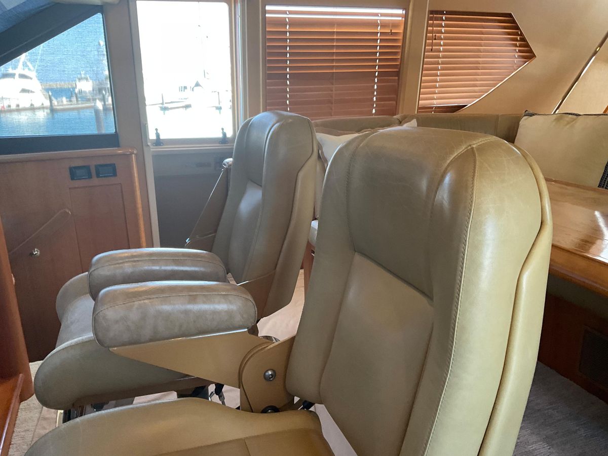 2002 West Bay 68 
