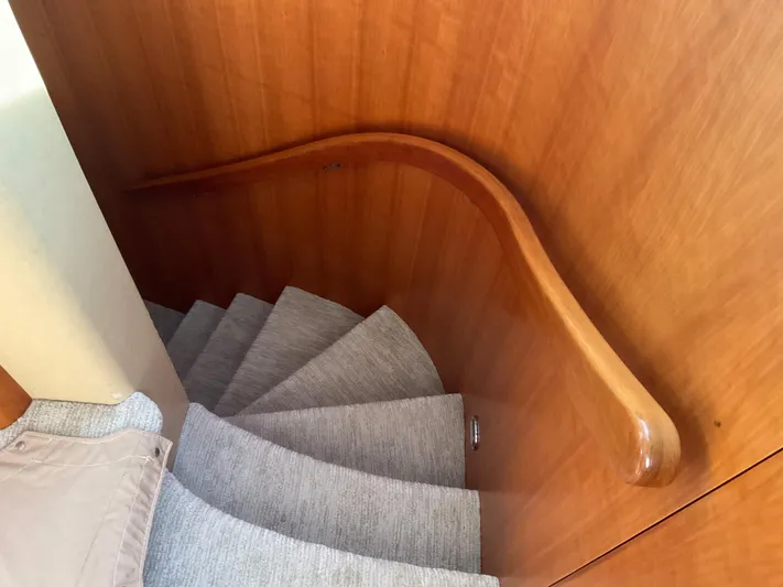  Yacht Photos Pics STAIRS TO STATEROOMS