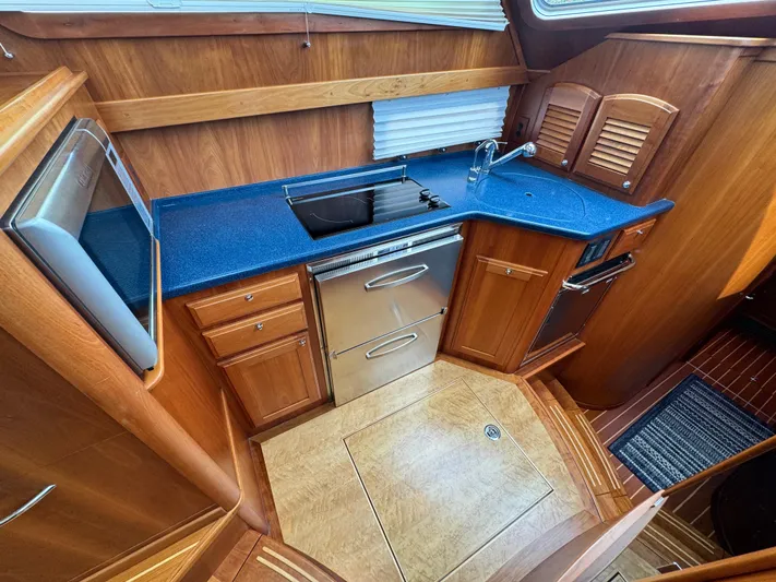 Odisea Yacht Photos Pics 2016 Sabre 42 Salon Express ODISEA