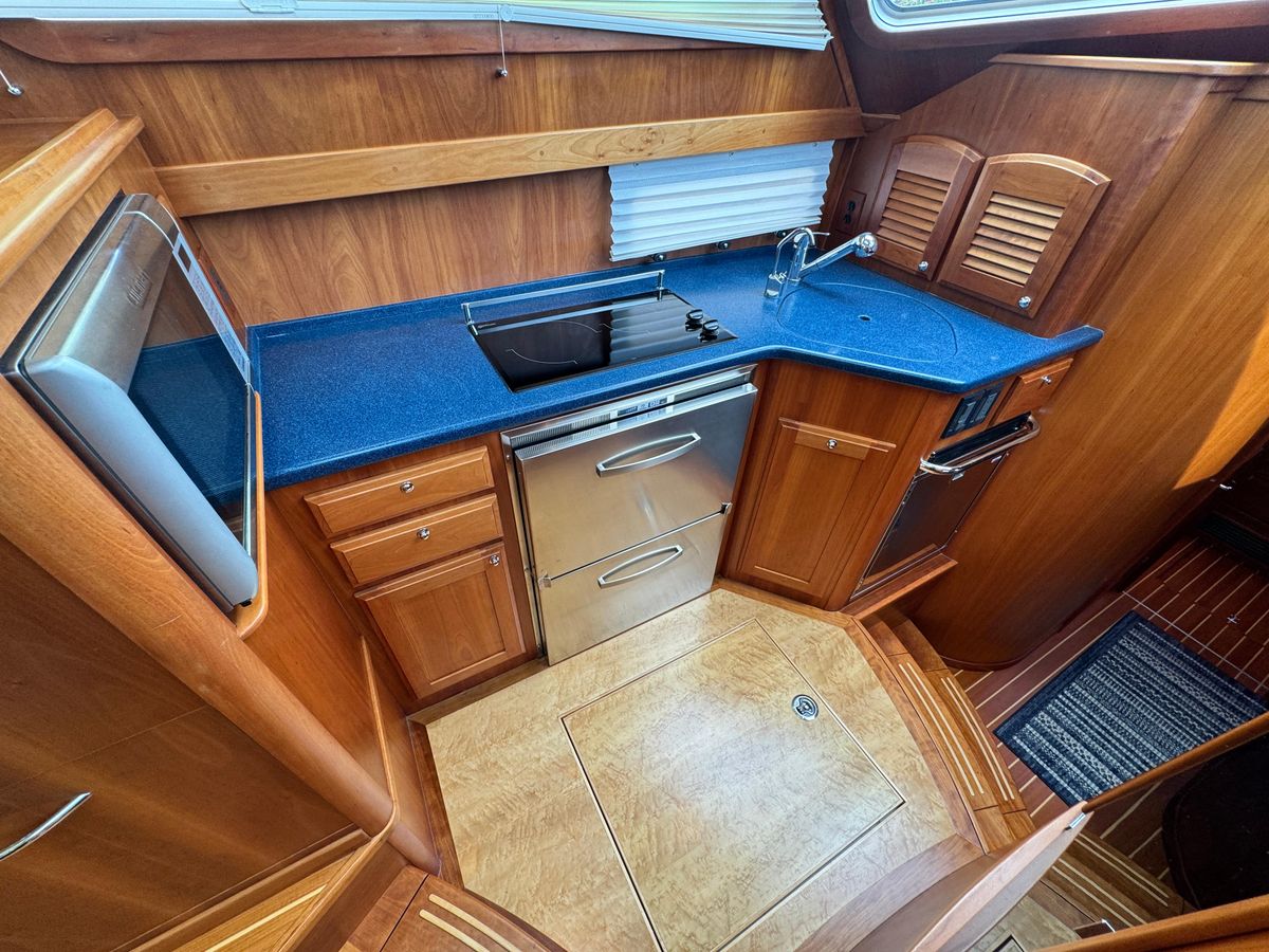 2016 Sabre 42 