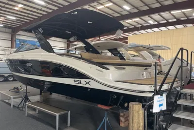 Sea Ray SLX 280