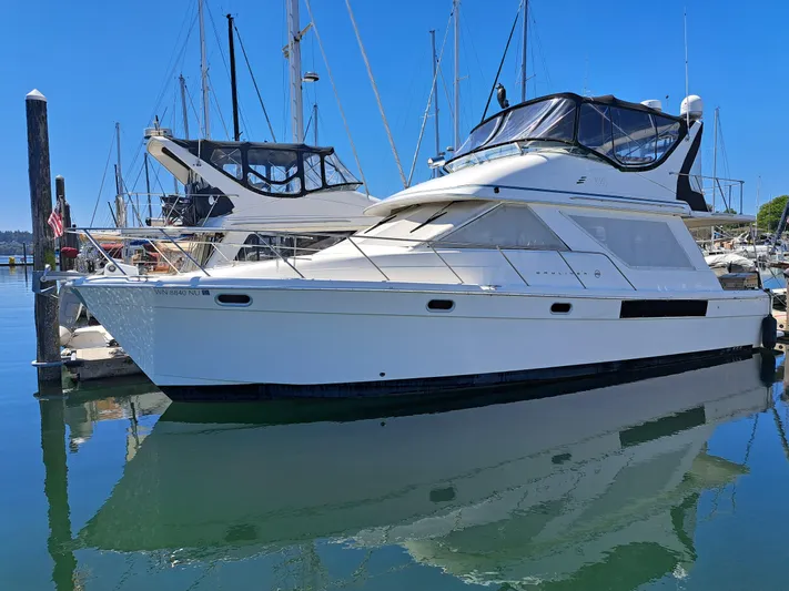 Ranger II Yacht Photos Pics 