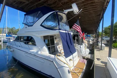Bayliner 3488 Command Bridge Motoryacht