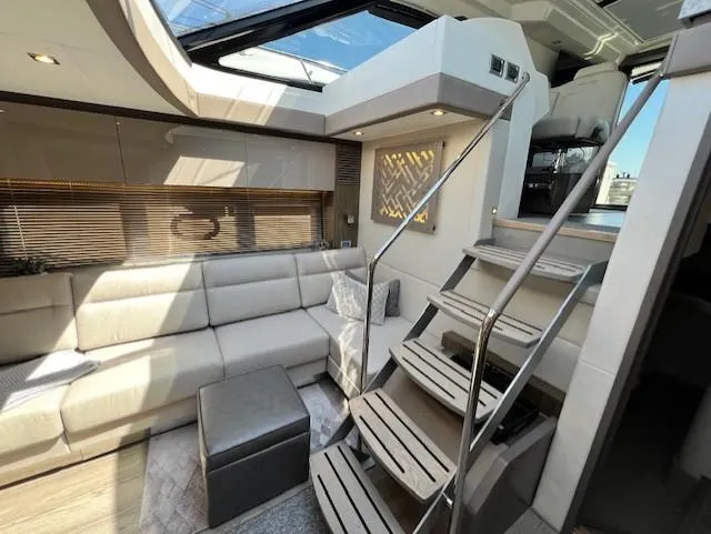 Valkyrie Yacht Photos Pics Companionway
