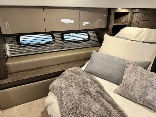 Valkyrie Yacht Photos Pics Stateroom