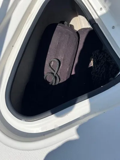 Valkyrie Yacht Photos Pics Bow Locker