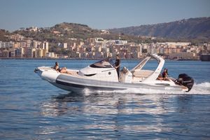 2023 Custom Sea Prop 33