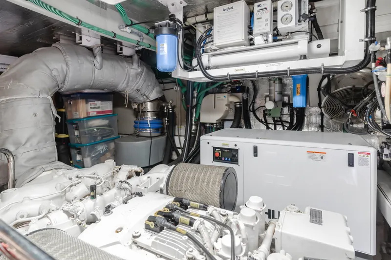 Indecent Proposal 4 Yacht Photos Pics 