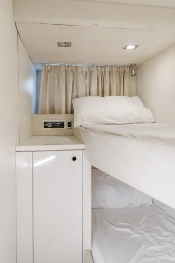 Indecent Proposal 4 Yacht Photos Pics 