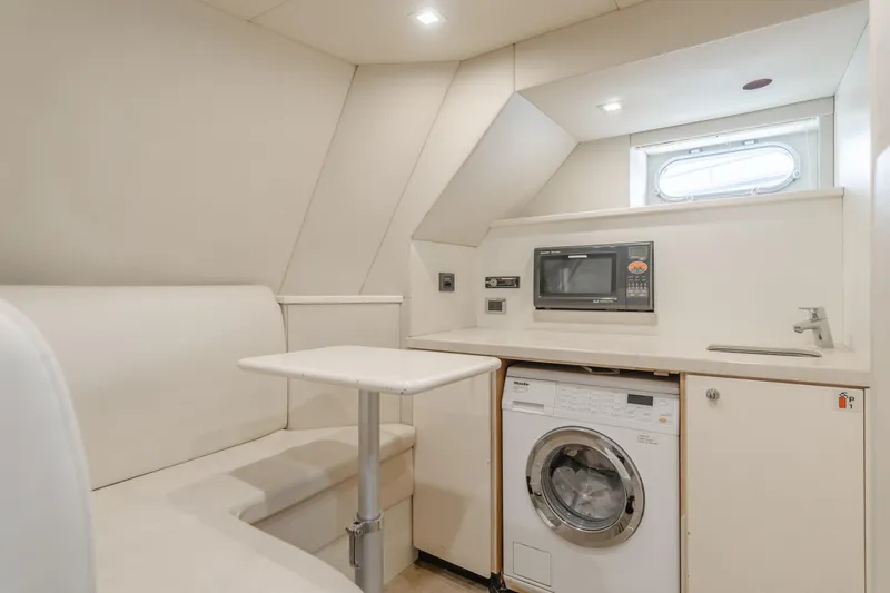 Indecent Proposal 4 Yacht Photos Pics 