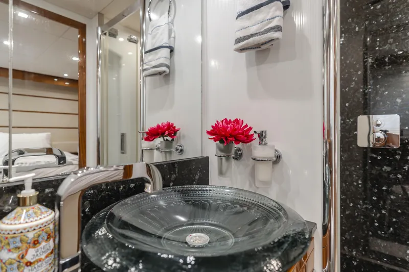 Indecent Proposal 4 Yacht Photos Pics 