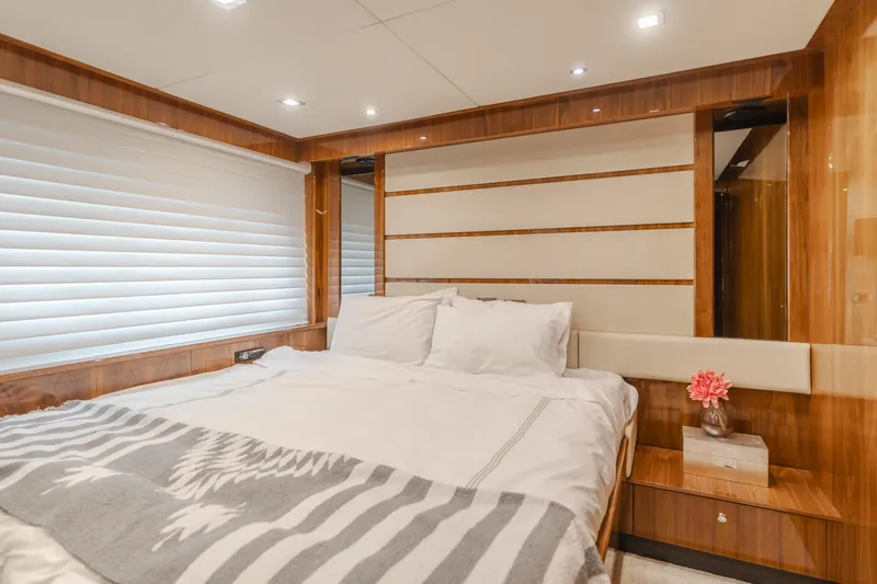 Indecent Proposal 4 Yacht Photos Pics 