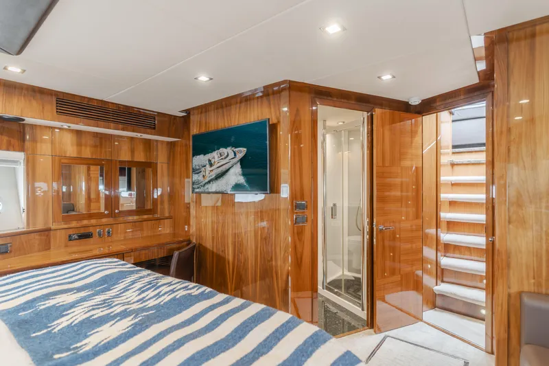 Indecent Proposal 4 Yacht Photos Pics 