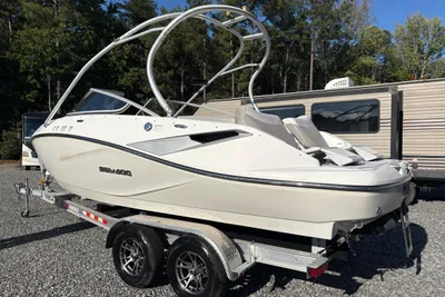 Sea-Doo Sport Boats 210 Challenger SE