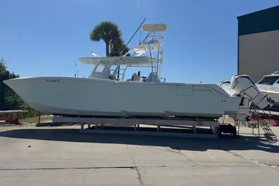 Invincible 46 Catamaran