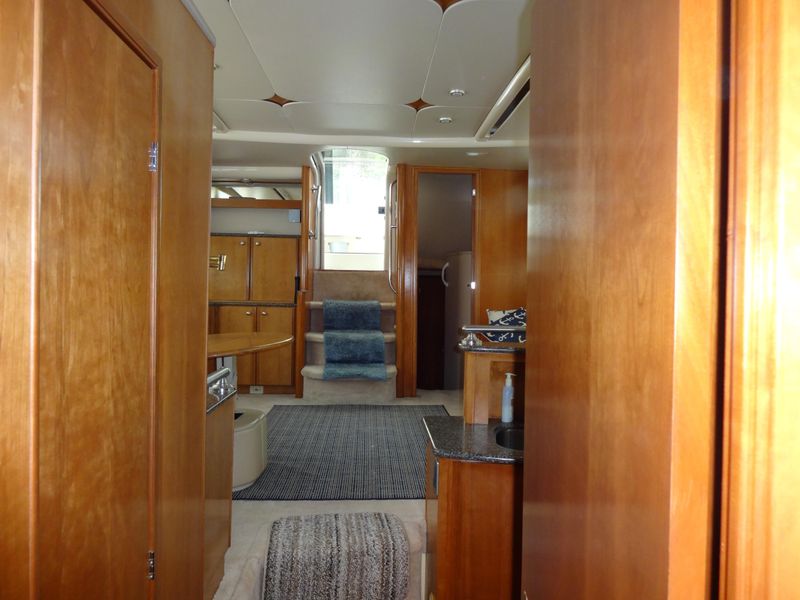 2004 Meridian 408 Motoryacht