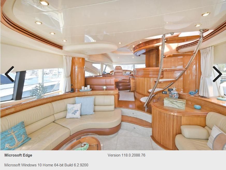 2005 Azimut 70 