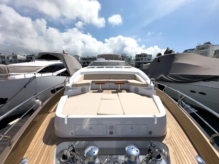  Yacht Photos Pics Luxurious 2016 Azimut 100 Grande yacht with spacious sun deck and modern design.