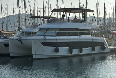 Fountaine Pajot MY5