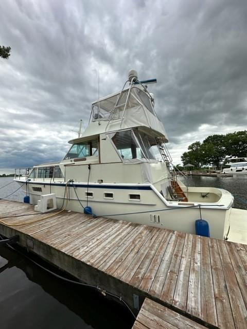 hatteras 48 yacht fisherman