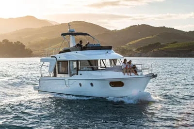 Beneteau Swift Trawler 41 Fly