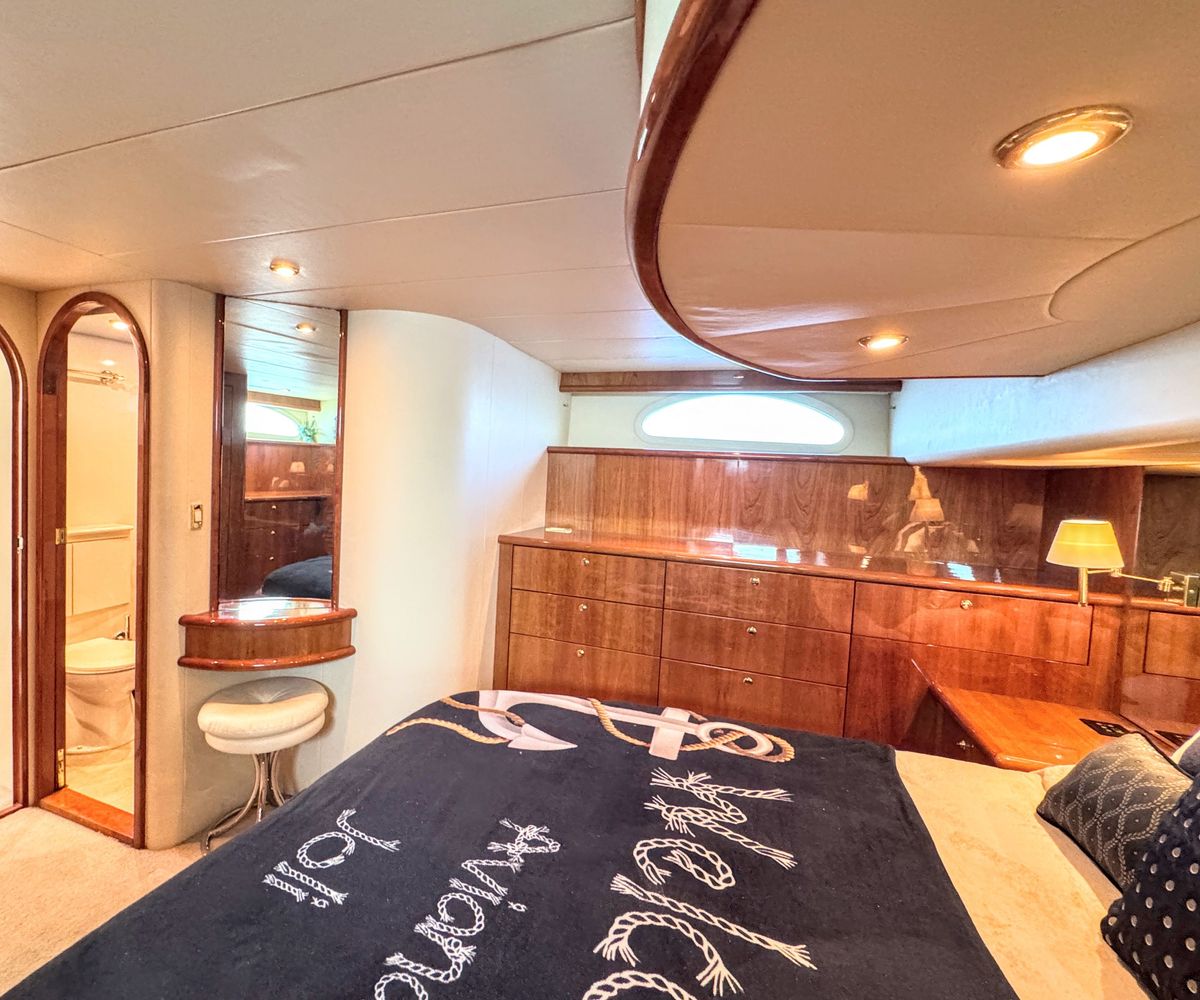 2005 Neptunus 62 