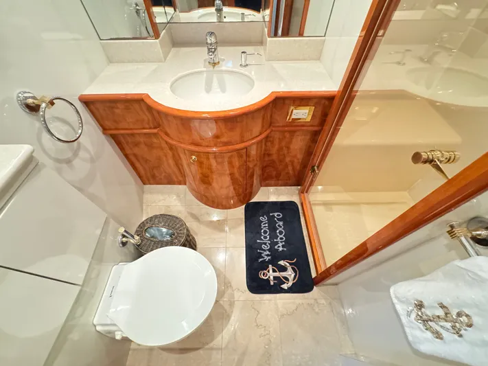 Aviana Joli Yacht Photos Pics 