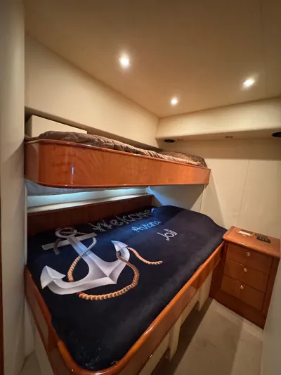 Aviana Joli Yacht Photos Pics 