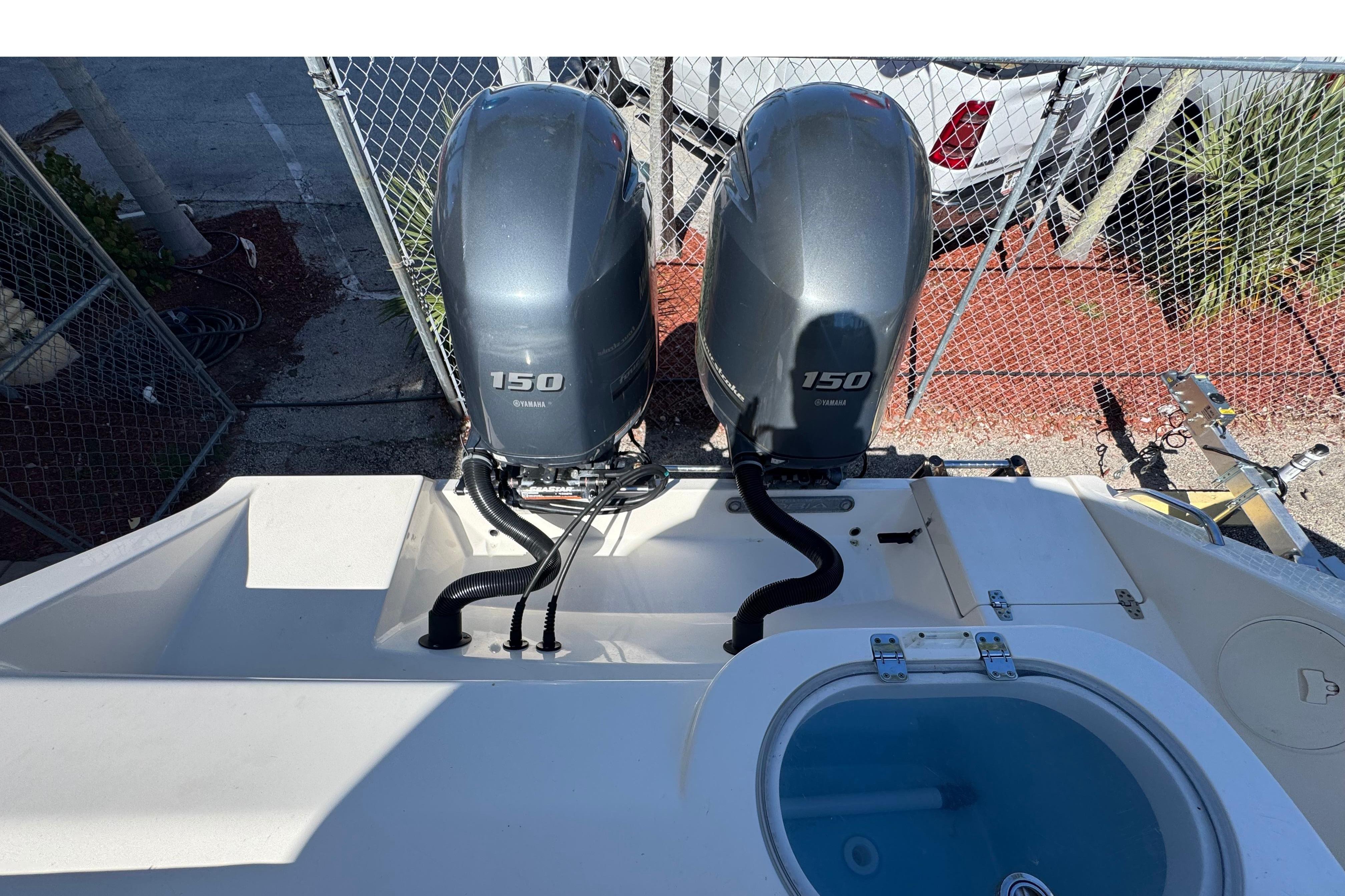 Cobia 262 Center Console