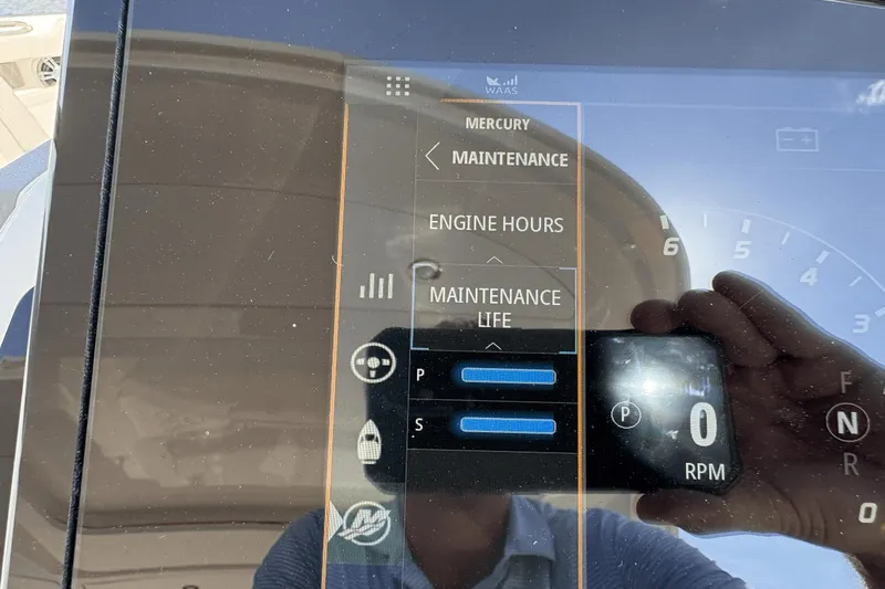 Cheers! Yacht Photos Pics 