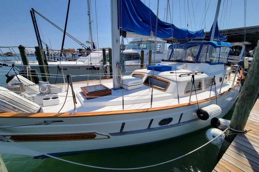 1987 Ta Chiao CT 42 Mermaid Ketch