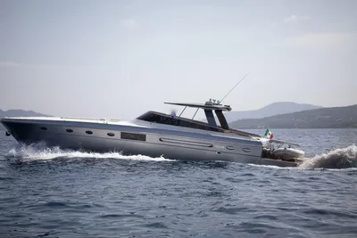 2004 Itama 60