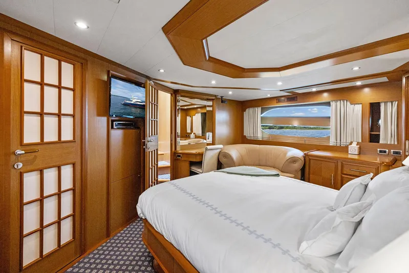 Cetacea Yacht Photos Pics 