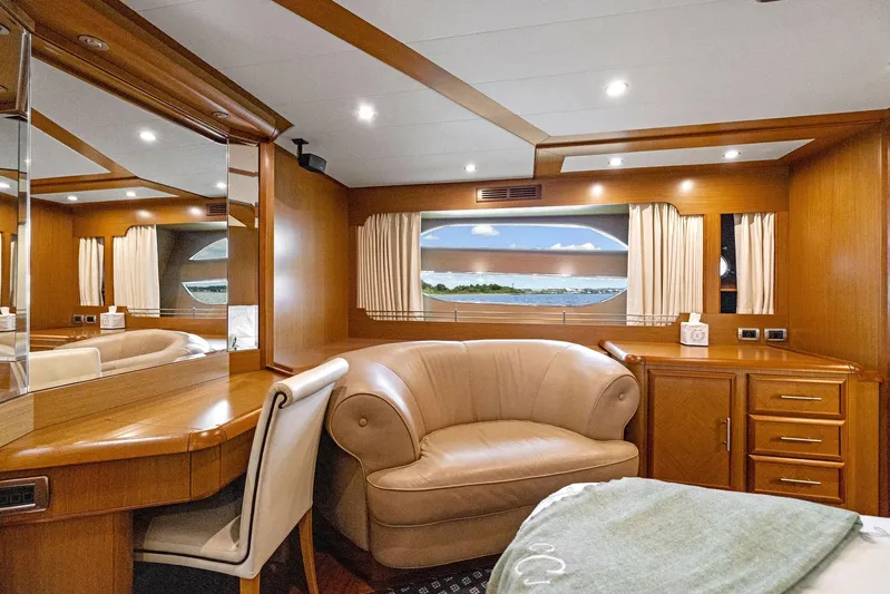 Cetacea Yacht Photos Pics 