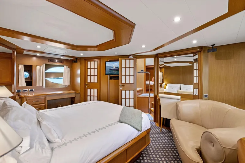 Cetacea Yacht Photos Pics 