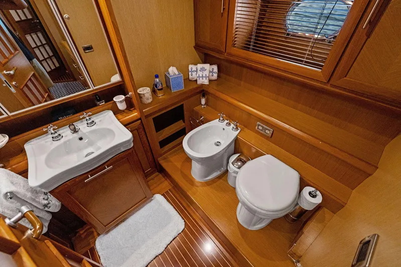 Cetacea Yacht Photos Pics 