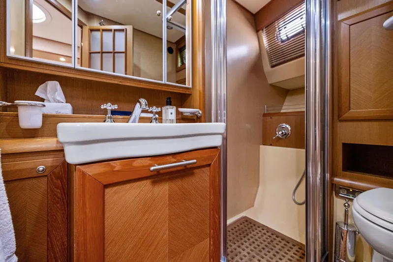 Cetacea Yacht Photos Pics 