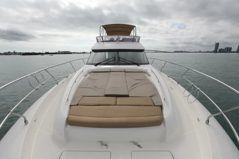Rebus Yacht Photos Pics 2015 Prestige 550 Fly - Image 16